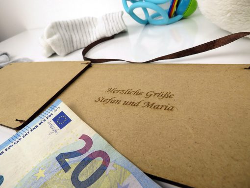 Geldgeschenk Holzkarte zur Geburt - Image 3